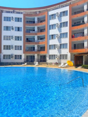 Riviera Fort Beach Apartments by Kalina Resort, Ravda